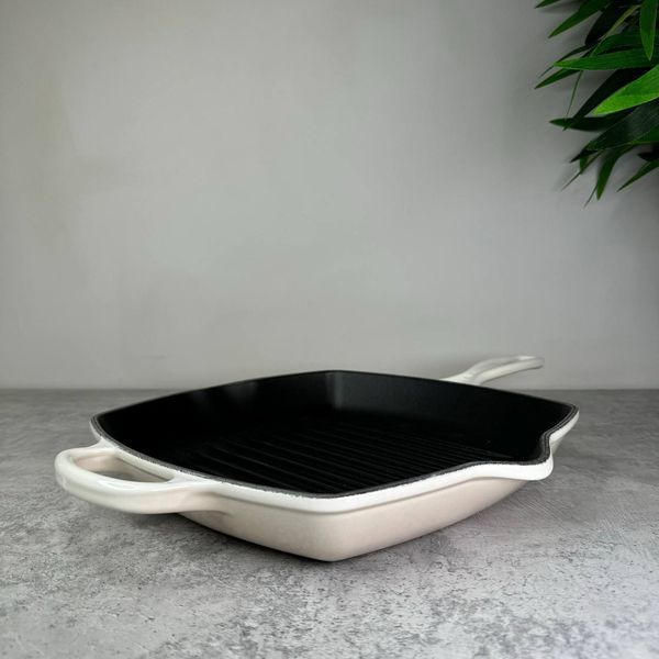 Сковорідка-гриль Le Creuset Signature 26 см чавунна квадратна Meringue 20183267160422 фото