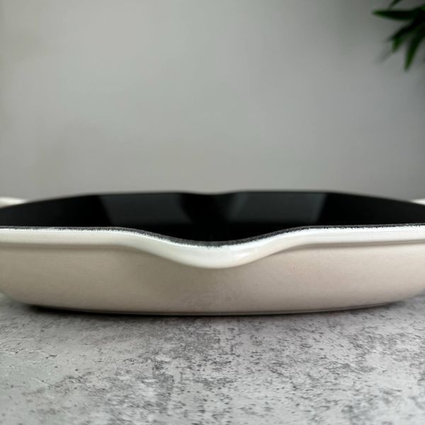 Сковорідка-гриль Le Creuset Signature 26 см чавунна квадратна Meringue 20183267160422 фото