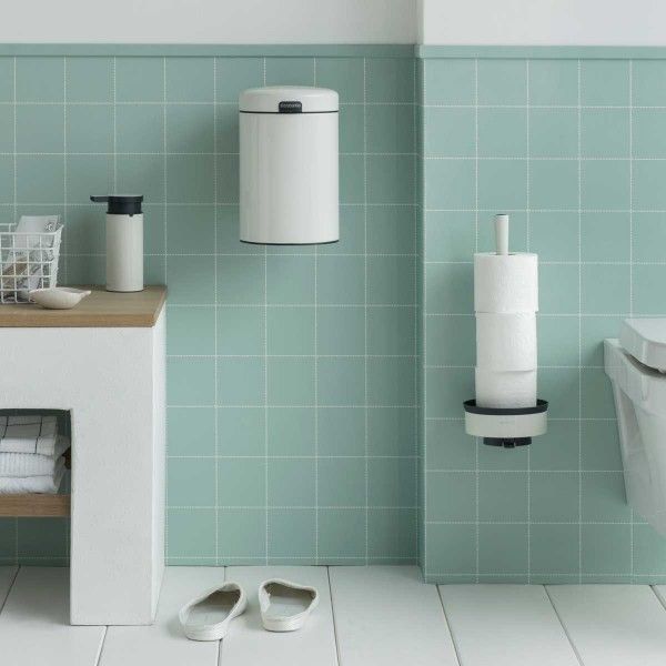 Бак для мусора Brabantia Pedal Bin NewIcon 3 л белый 112126 фото