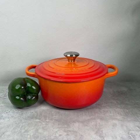 Каструля Le Creuset Signature Volcanic 2,4 л з кришкою 21177200902430 фото
