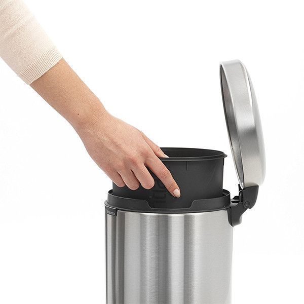 Бак для мусора Brabantia Pedal Bin NewIcon 5 л серый 112645 фото