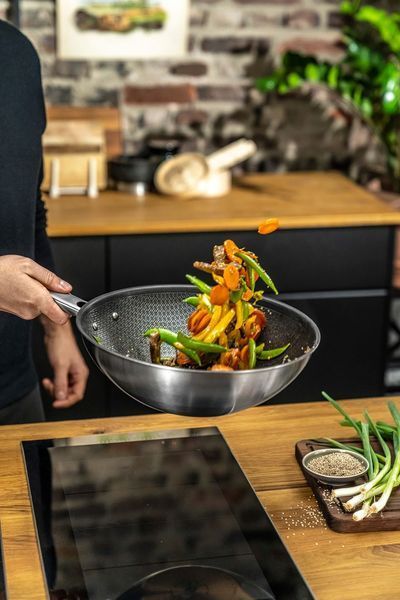Сковорідка Wok Zwilling Joy Plus 30 см 1021708 фото