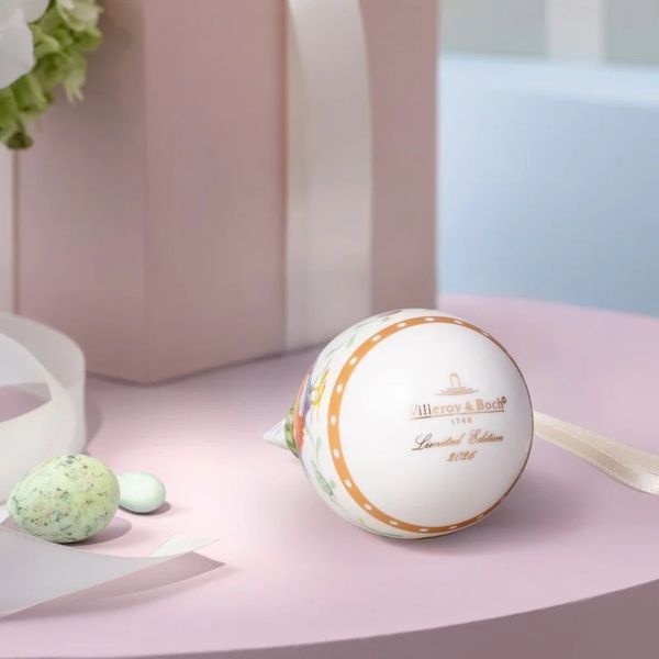 Статуетка Villeroy & Boch Annual Easter Edition 4,6&times;4,6&times;9,5 см підвісна 14-8627-6607 фото