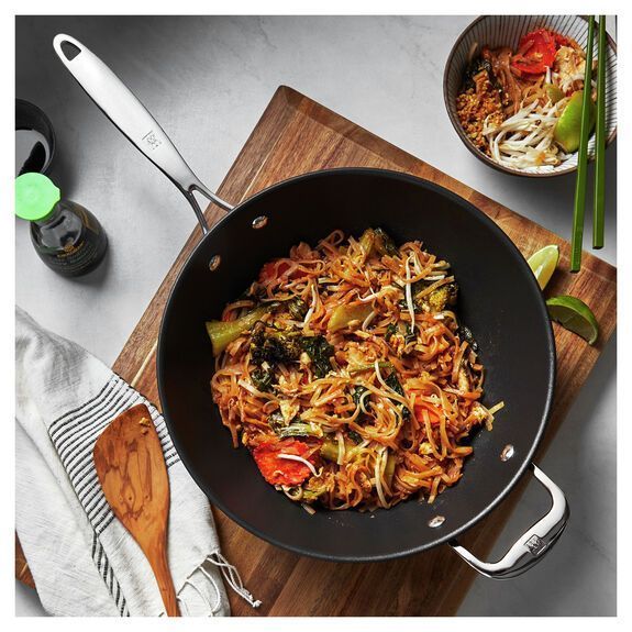Сковорідка WOK Zwilling Forte 30 см 66561-301-0 фото