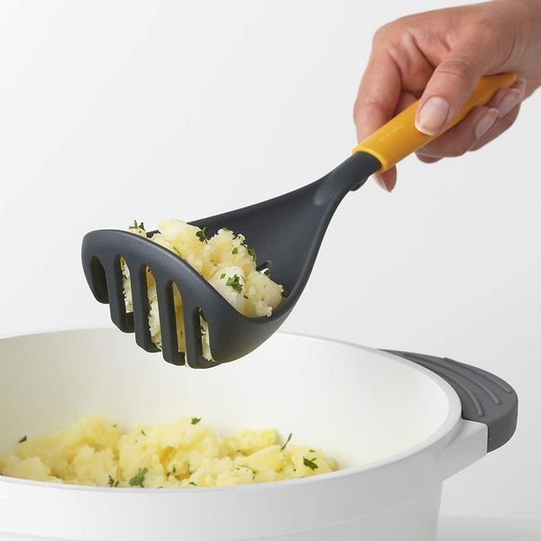 Картофелемялка-ложка Brabantia Tasty+ 26,3 см желтая 122866 фото